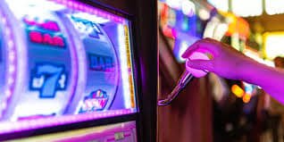 Daftar senjata game Tembak Ikan 9kol – dari meriam standar hingga laser premium